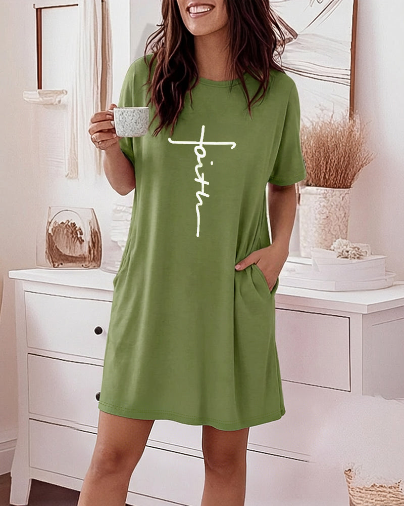 CHICME Nightgowns for Women Short Sleeve Sleep Shirts Casual Loose Printed Sleep Dress Soft Sleepwear with Pockets