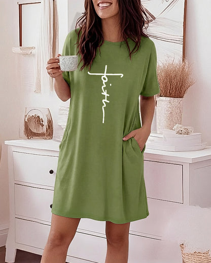 CHICME Nightgowns for Women Short Sleeve Sleep Shirts Casual Loose Printed Sleep Dress Soft Sleepwear with Pockets