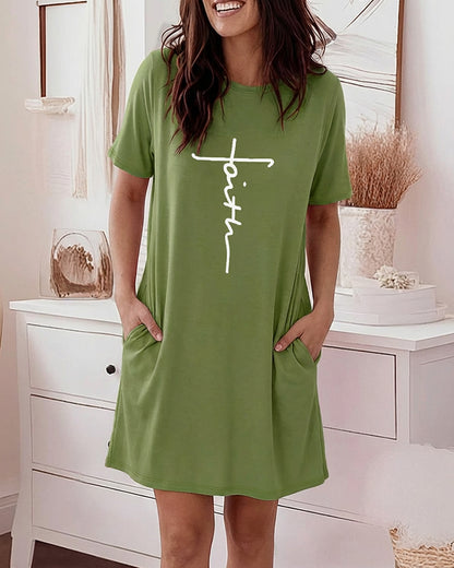 CHICME Nightgowns for Women Short Sleeve Sleep Shirts Casual Loose Printed Sleep Dress Soft Sleepwear with Pockets