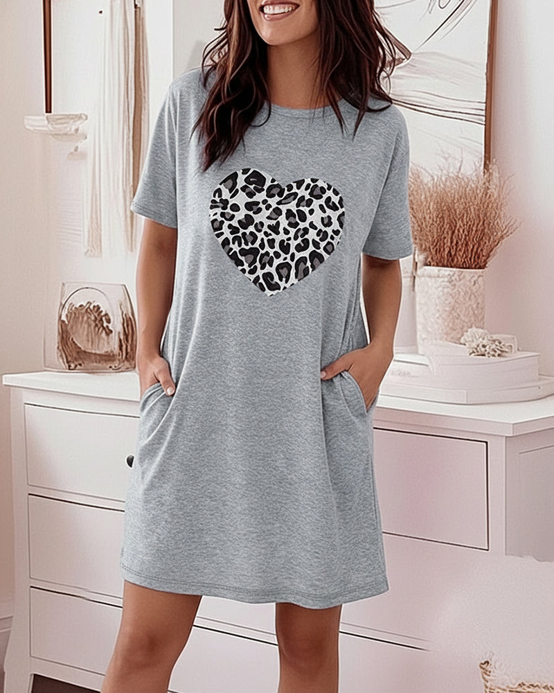 CHICME Nightgowns for Women Short Sleeve Sleep Shirts Casual Loose Printed Sleep Dress Soft Sleepwear with Pockets